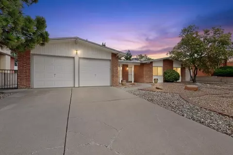 8605 Northridge Ave NE, Albuquerque, NM 87111