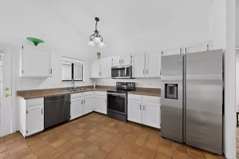 6909 Quarterhorse Ln NW, Albuquerque, NM 87120
