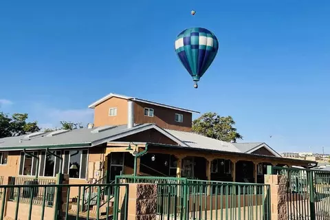 413 Reclining Acres Rd, Corrales, NM 87048