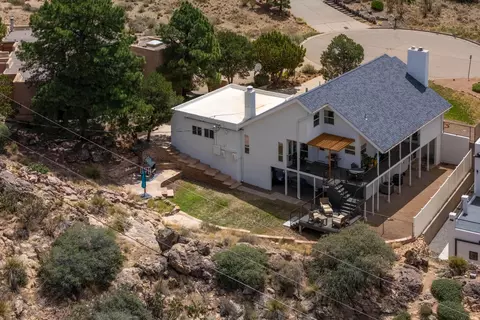 4421 Hidden Valley Ct NE, Albuquerque, NM 87111