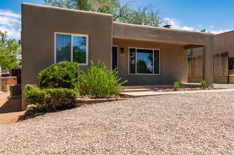 412 Wellesley Dr SE, Albuquerque, NM 87106
