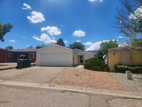 1613 Patti Pl NE, Rio Rancho, NM 87144