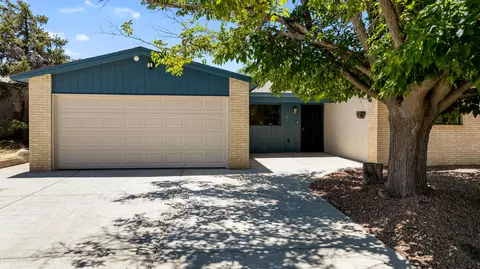 7108 Coulson Dr NE, Albuquerque, NM 87109