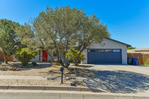 8124 Loma Del Norte Rd NE, Albuquerque, NM 87109