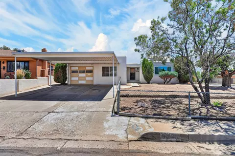 9400 Shoshone Rd NE, Albuquerque, NM 87111