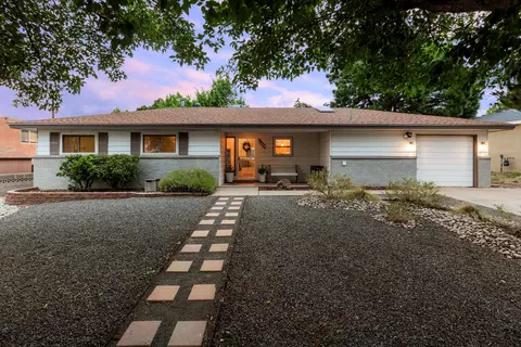 11609 Lexington Ave NE, Albuquerque, NM 87112