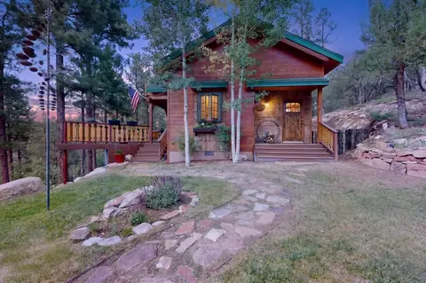 15 Calle Estra, Pecos, NM 87552