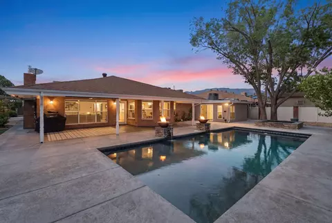 7620 American Heritage Dr NE, Albuquerque, NM 87109