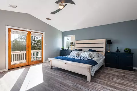 Bedroom - 7 Mulberry Loop, Cedar Crest, NM 87008 photo 1 of 6