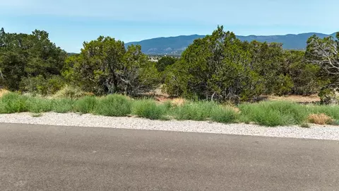 137 Prestige Dr, Tijeras, NM 87059
