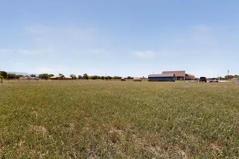 7 Eli Ct, Belen, NM 87002 photo 2