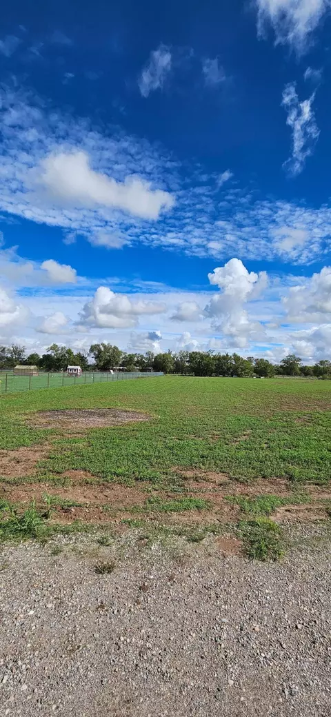 7 Eli Ct, Belen, NM 87002 photo 4