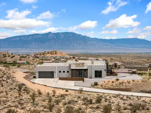 5617 Barranca Overlook Pl NE, Rio Rancho, NM 87144