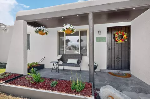 6204 Prairie Rd NE, Albuquerque, NM 87109