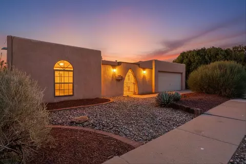 1129 Monte Largo Dr NE, Albuquerque, NM 87123