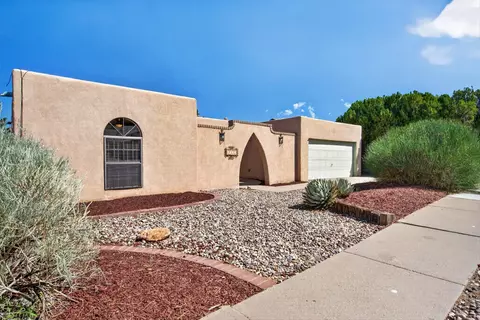 1129 Monte Largo Dr NE, Albuquerque, NM 87123