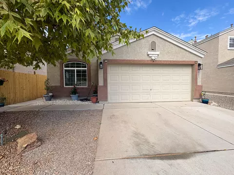 2851 Merlot Dr SW, Albuquerque, NM 87121