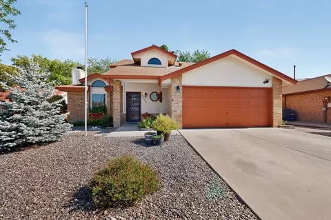 6225 Coppice Dr NW, Albuquerque, NM 87120