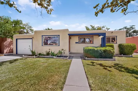 716 Kentucky St SE, Albuquerque, NM 87108