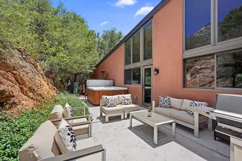 36 Sandia Heights Dr NE, Albuquerque, NM 87122