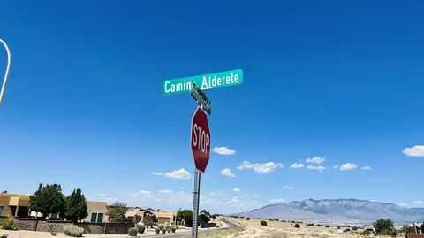6301 Camino Alto Rd NW, Albuquerque, NM 87120