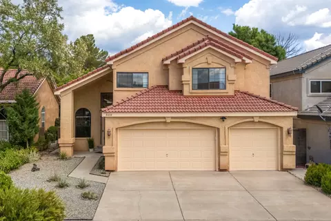 8432 Manuel Cia Pl NE, Albuquerque, NM 87122