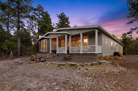 34 N Oak Flat Rd, Tijeras, NM 87059