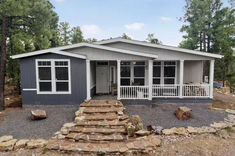 34 N Oak Flat Rd, Tijeras, NM 87059