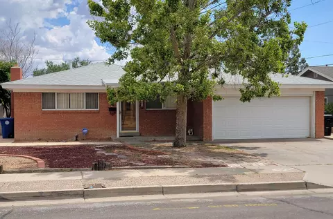 8424 Palo Duro Ave NE, Albuquerque, NM 87111