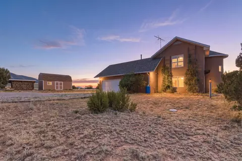 6 Hideaway Ln, Edgewood, NM 87015
