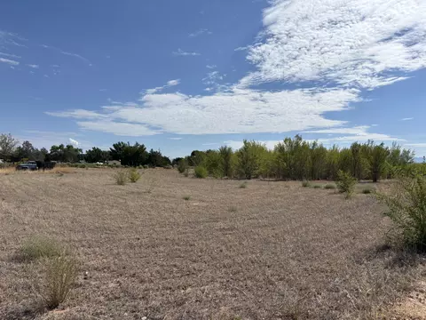 Darla Drive, Los Lunas, NM 87031