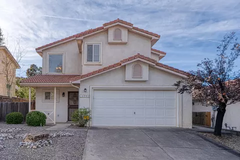 6904 Shale Ave NE, Albuquerque, NM 87113