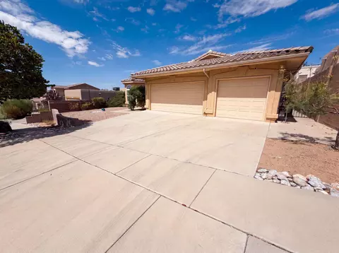 9809 Buckeye St NW, Albuquerque, NM 87114