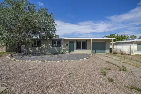 1139 Marron Cir NE, Albuquerque, NM 87112