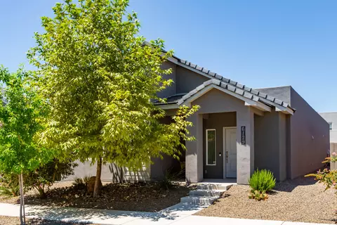 6129 Strand Loop SE, Albuquerque, NM 87106
