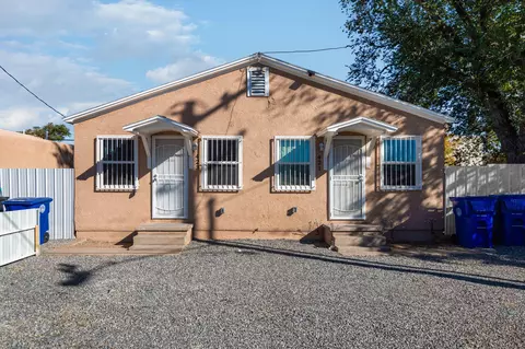 425 Fitzgerald Rd NW, Albuquerque, NM 87107