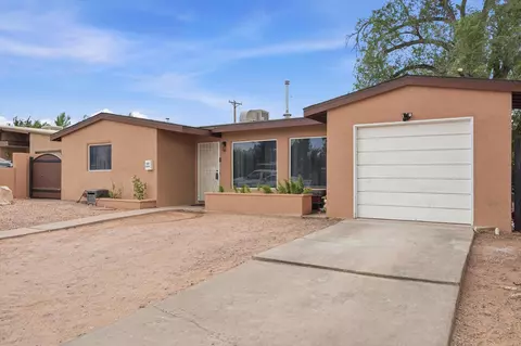 4604 Palo Duro Ave NE, Albuquerque, NM 87110