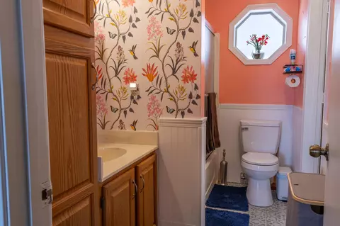 Bath - 106 Knox Dr, Elephant Butte, NM 87935 photo 5 of 6