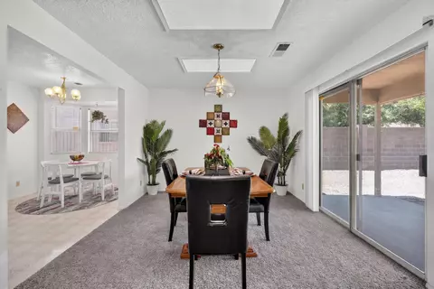 7221 Sunlight Peak Dr NE, Rio Rancho, NM 87144