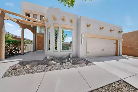 1211 Goodwin Dr, Bernalillo, NM 87004