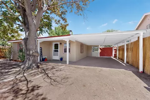 1216 Forrester Ave NW, Albuquerque, NM 87104