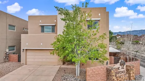8700 Aspen Leaf Dr NE, Albuquerque, NM 87122