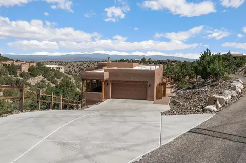 7 Sunrise Dr, Placitas, NM 87043
