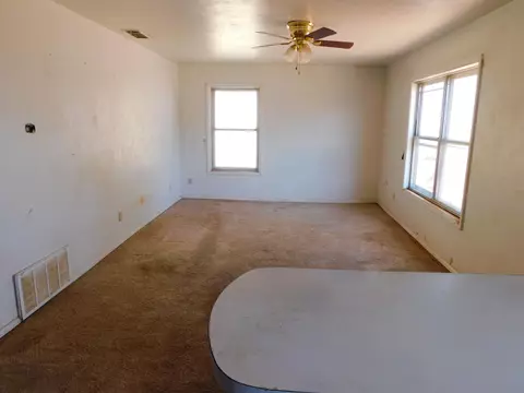 620 W 18th St, Clovis, NM 88101 photo 5
