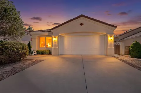 4928 Skyline View Ct NE, Albuquerque, NM 87111