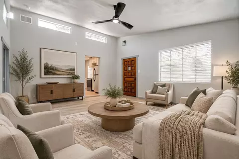 2708 Monroe St NE, Albuquerque, NM 87110