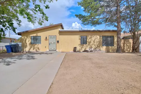 2708 Monroe St NE, Albuquerque, NM 87110