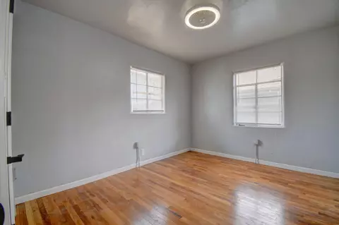 2708 Monroe St NE, Albuquerque, NM 87110