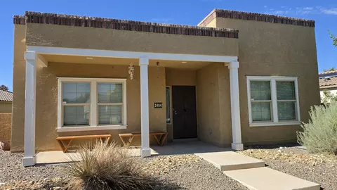 2404 Cunningham Ave SE, Albuquerque, NM 87106