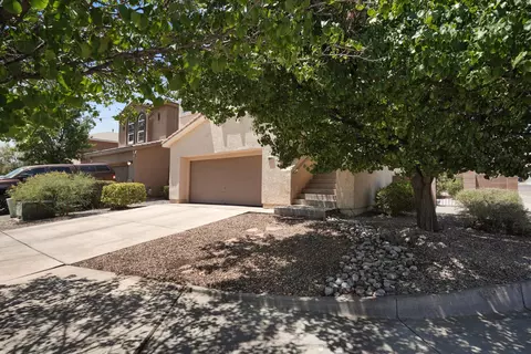 10919 Dream Weaver Dr NW, Albuquerque, NM 87114
